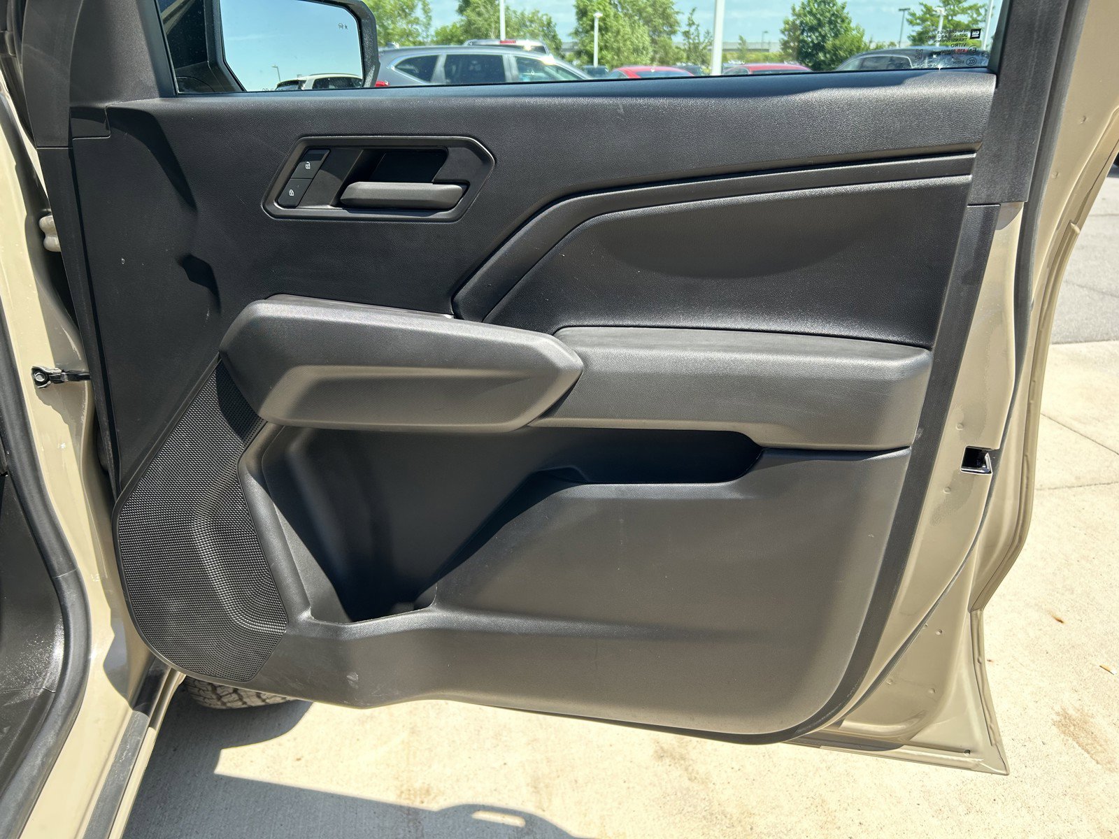 2024 Chevrolet Colorado Trail Boss photo 18