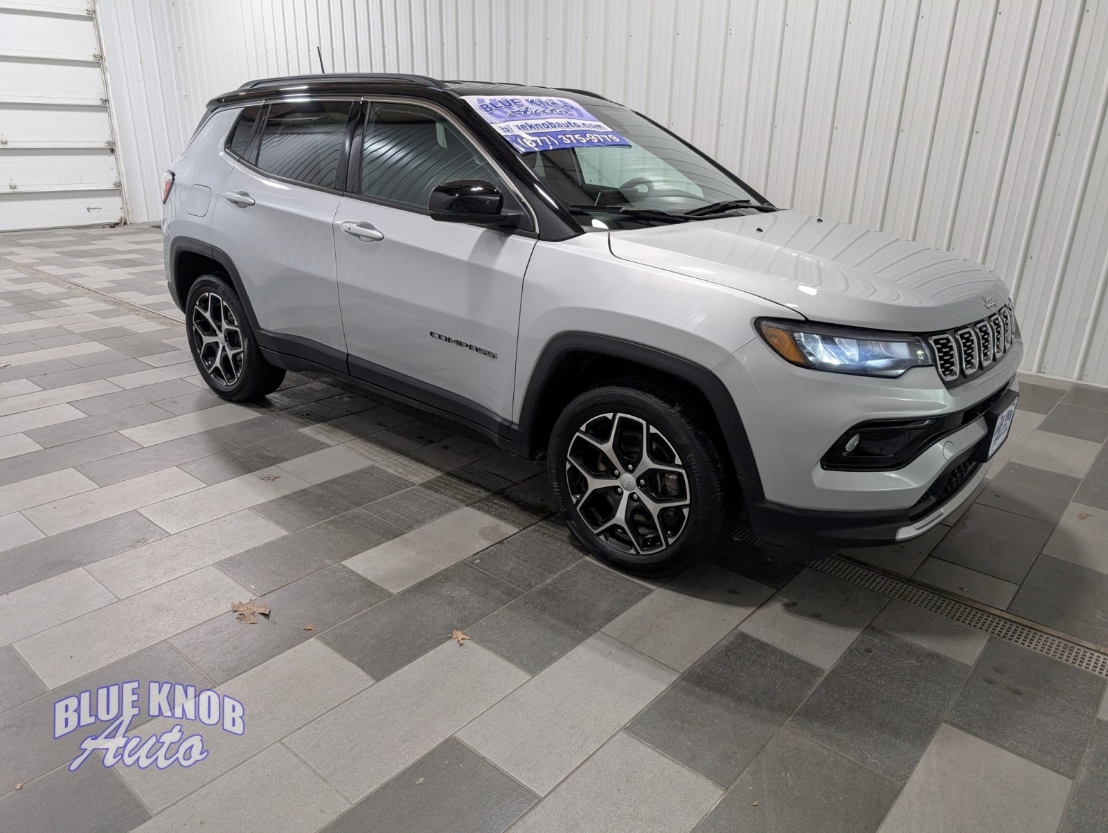 2024 Jeep Compass Limited photo 4