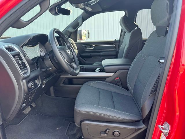 2022 Ram 1500 Big Horn Lone Star Night Edition photo 19