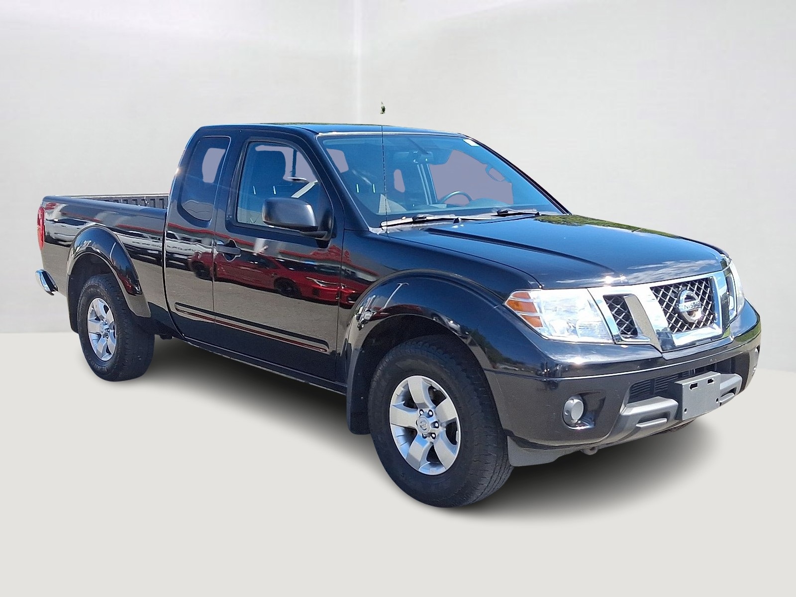 2012 Nissan Frontier SV photo 3