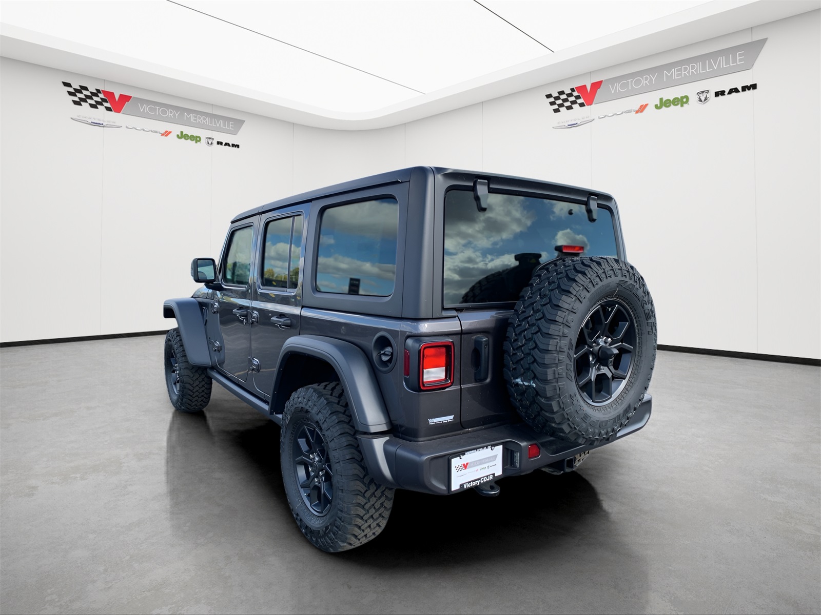 2026 Jeep Wrangler Sahara Willys photo 3