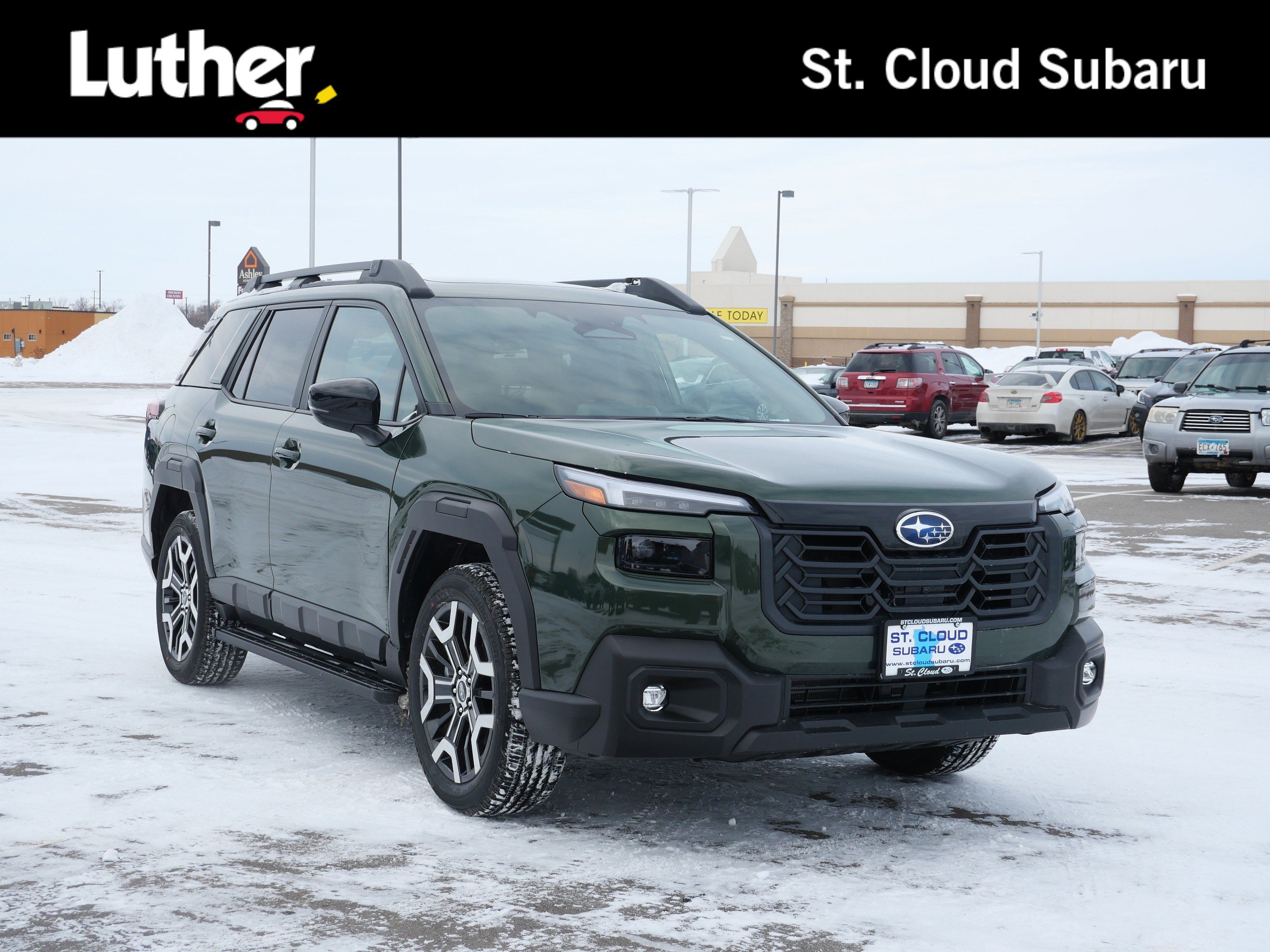 2026 Subaru Outback Touring's photo