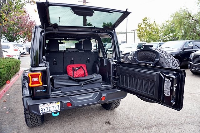 Used 2021 Black Jeep Unlimited Rubicon 4xe image 20