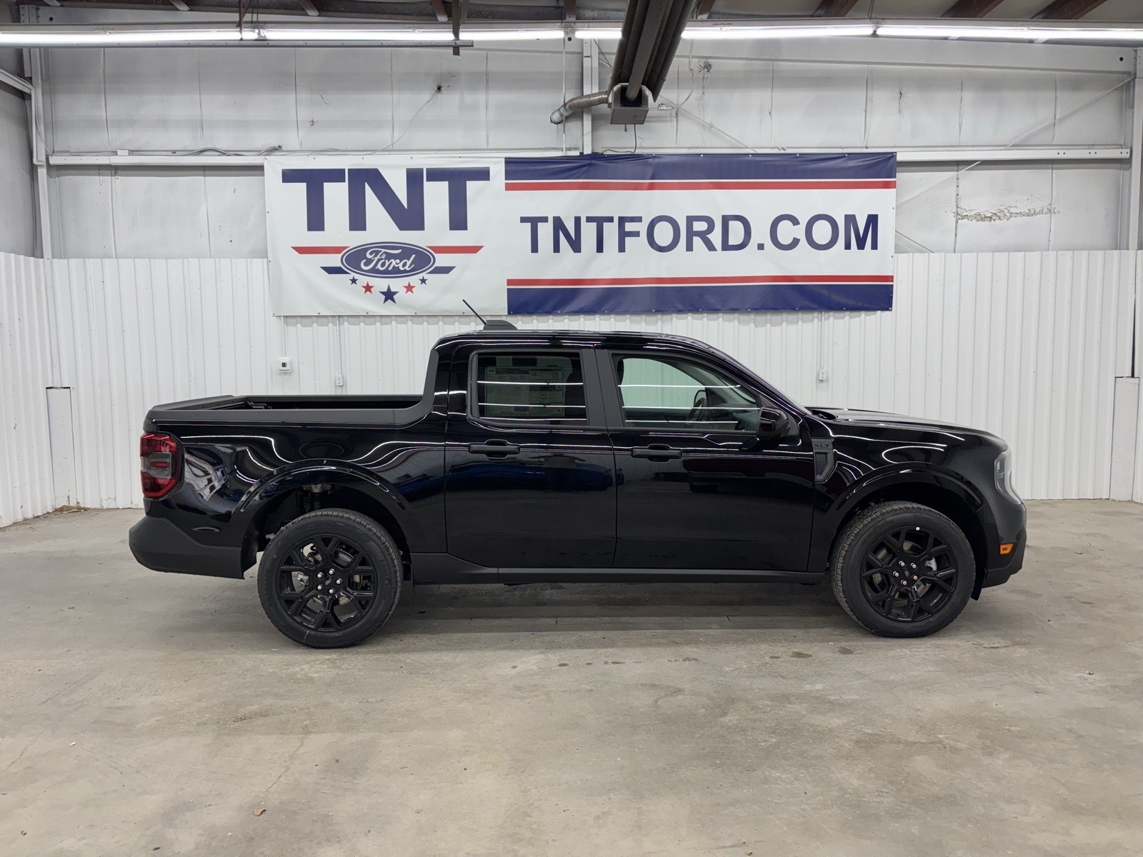 2025 Ford Maverick XLT's photo