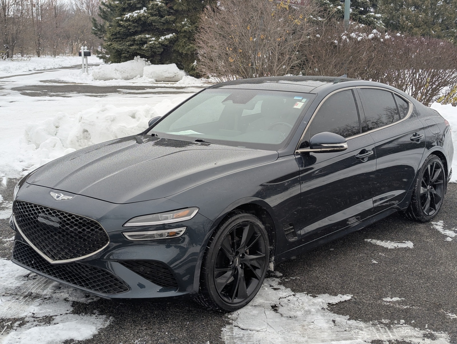 2023 GENESIS G70 Standard's photo