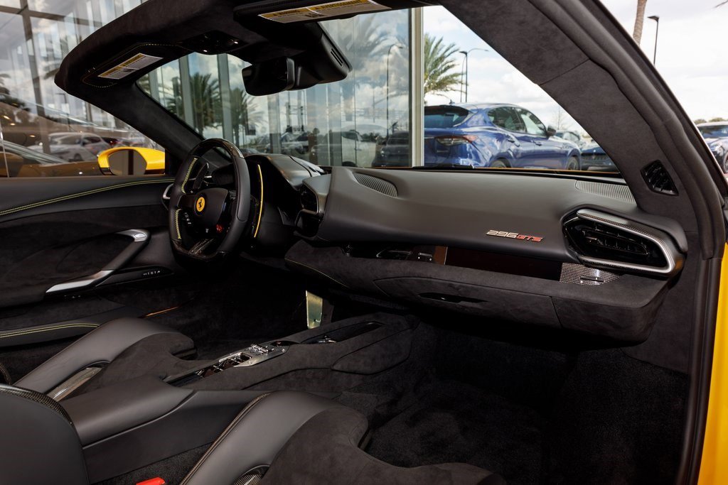 2024 Ferrari 296 GTS photo 35
