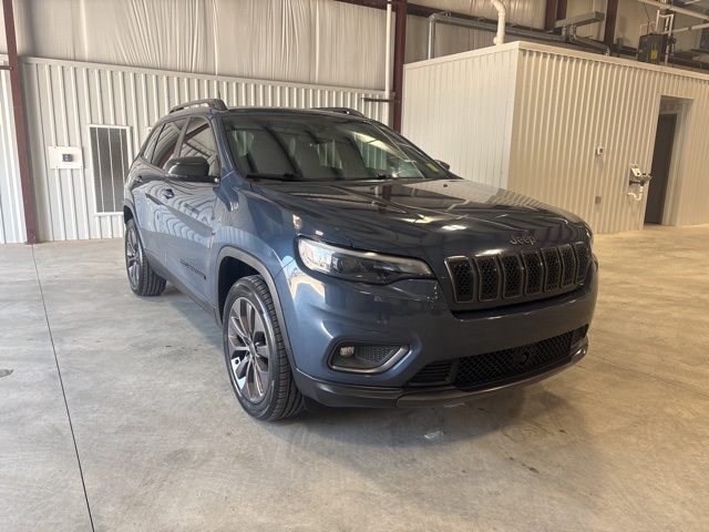 2021 Jeep Cherokee Latitude Lux photo 2