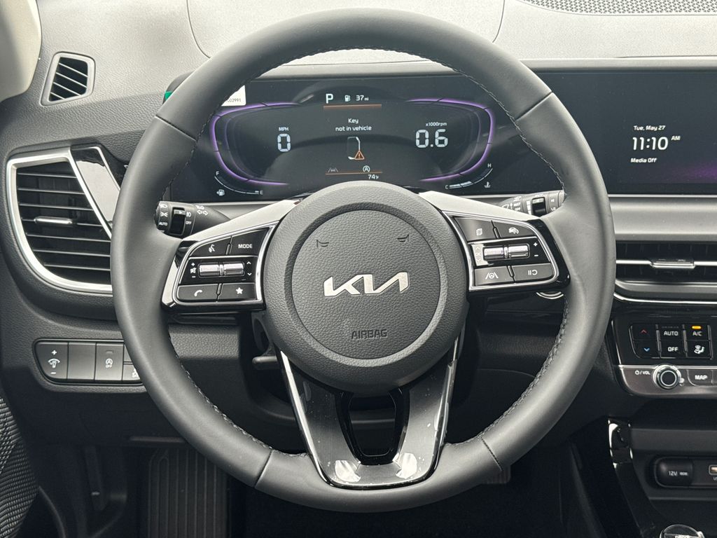 2025 Kia Seltos S photo 23