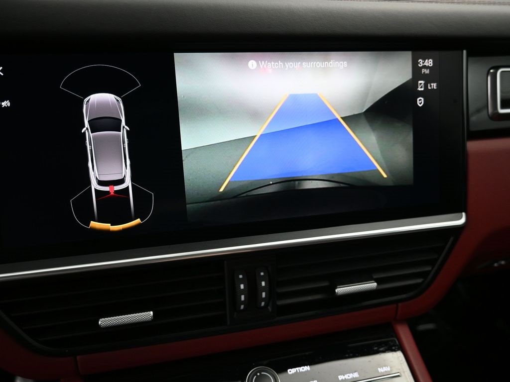 2023 Porsche Cayenne Base photo 22