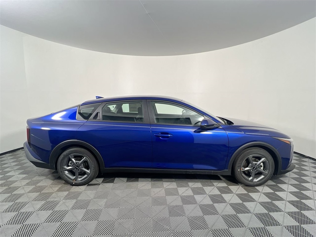 2025 Kia K4 LXS photo 2