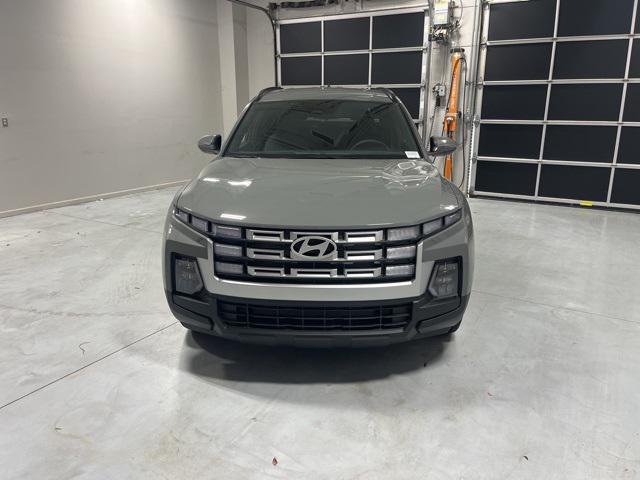 2026 Hyundai Santa Cruz SEL photo 2