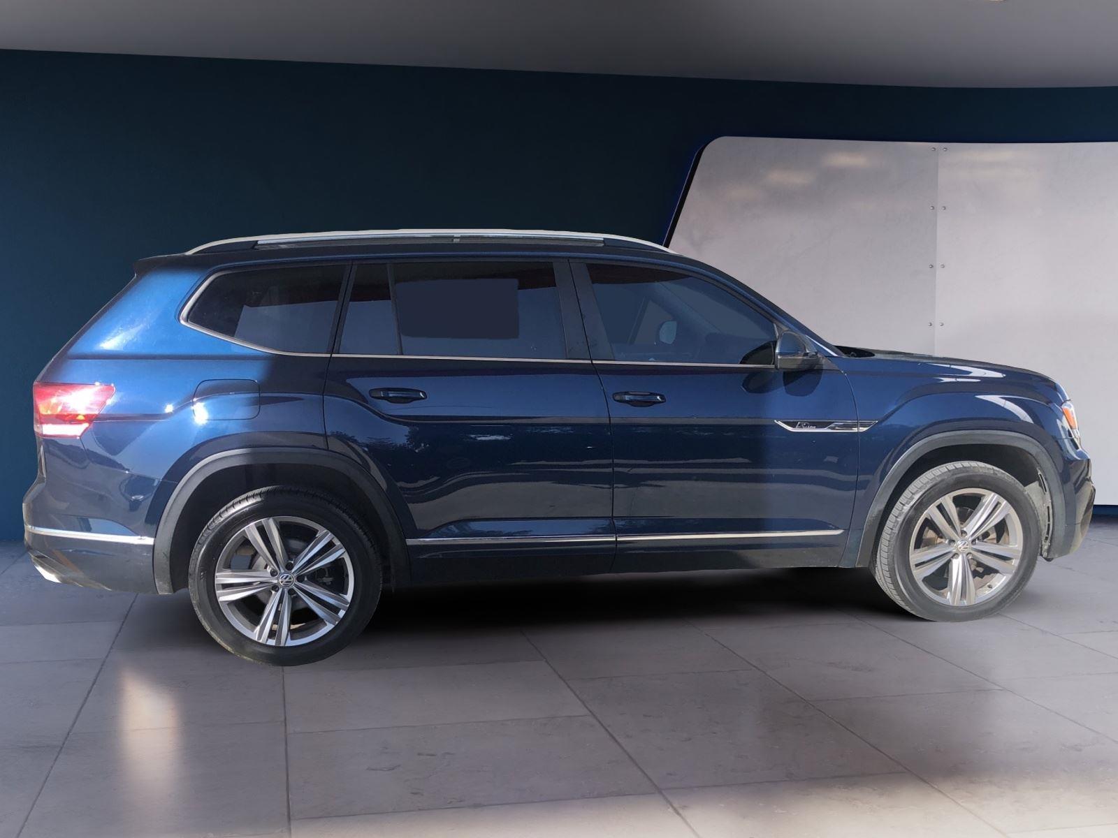 2019 Volkswagen Atlas V6 SE Technology R-Line photo 6