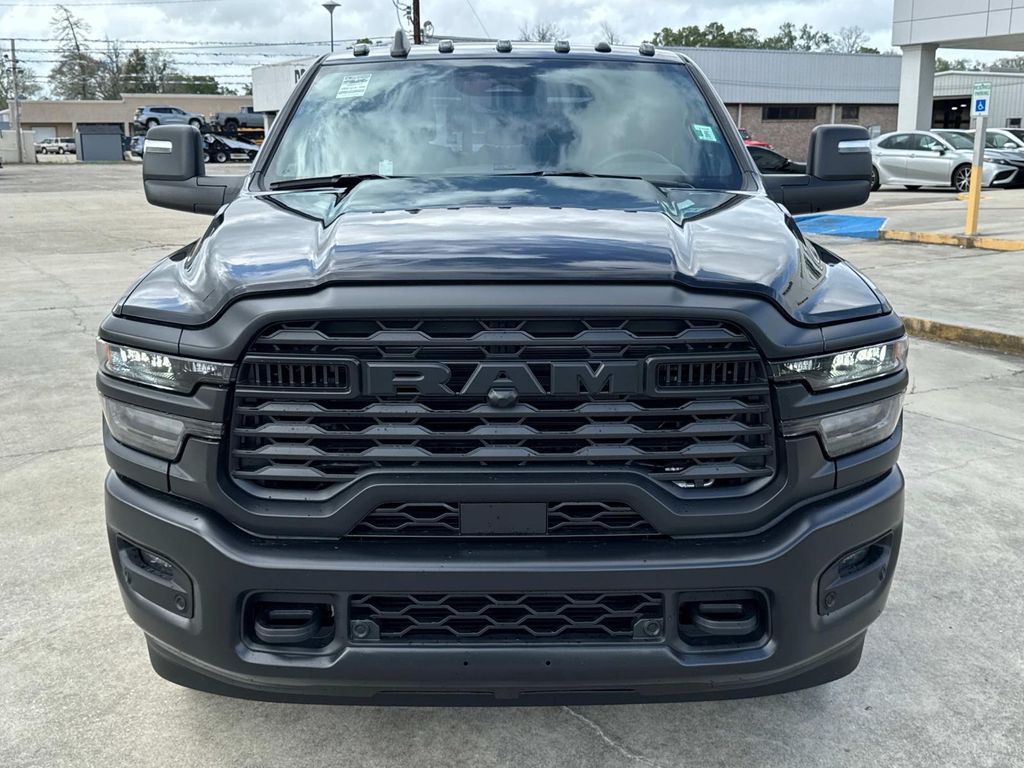 2025 Ram 2500 Tradesman photo 2