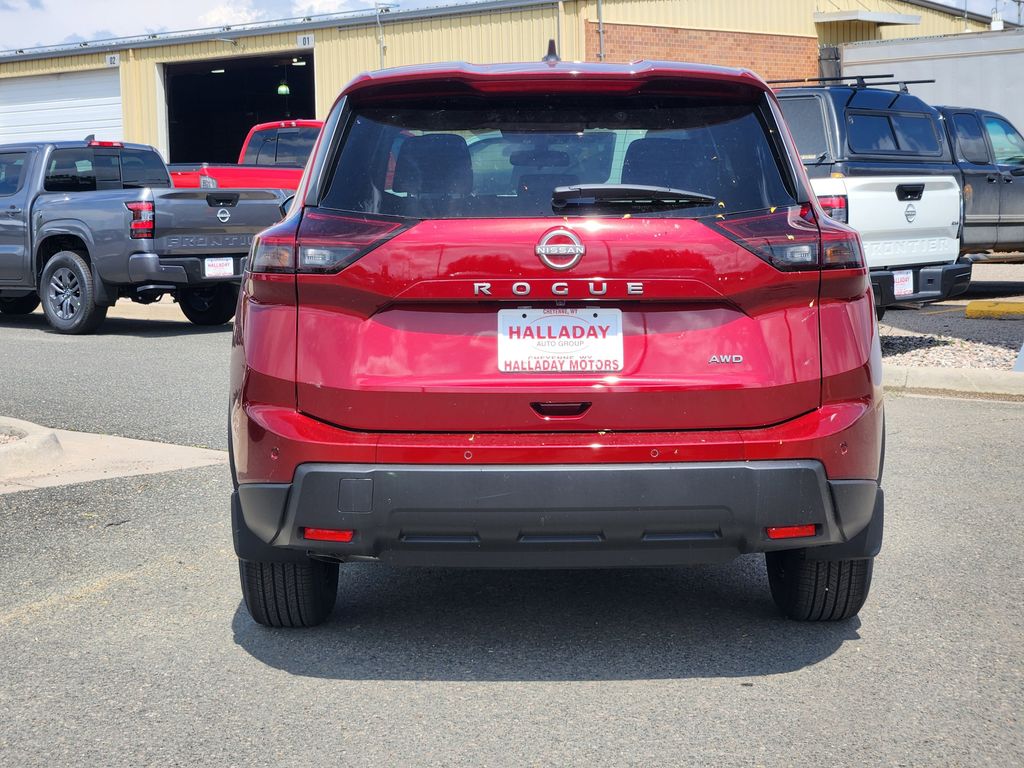 2025 Nissan Rogue S photo 4