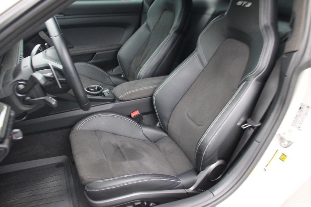 2022 Porsche 911 GT3 Coupe photo 5