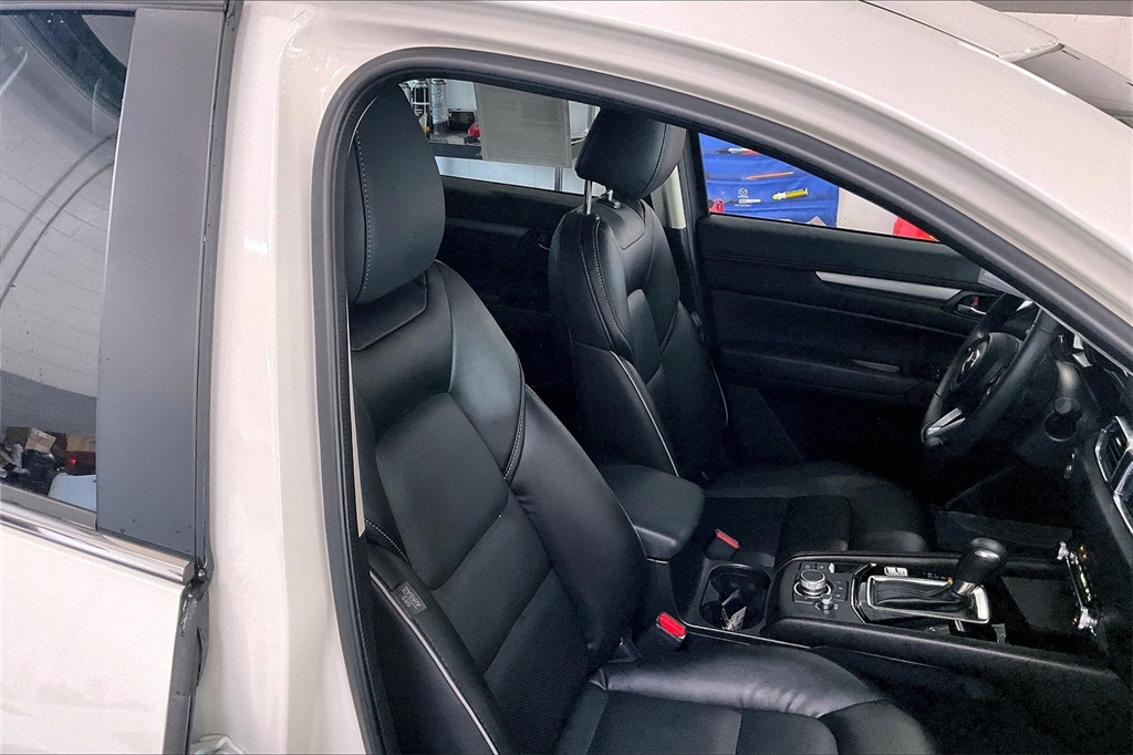 2025 Mazda CX-5 2.5 Select photo 5