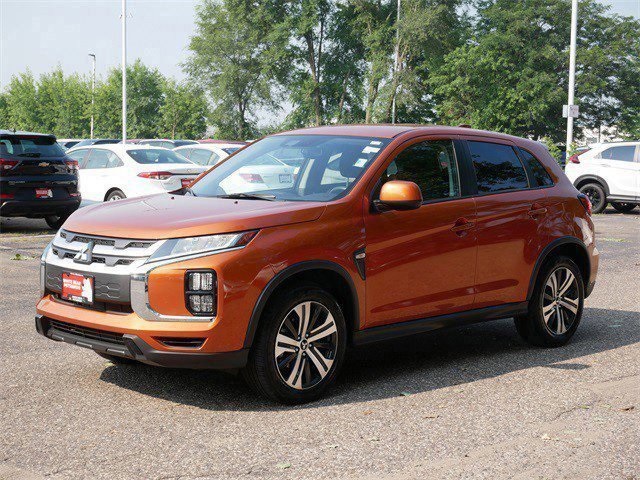 2024 Mitsubishi Outlander Sport ES photo 2