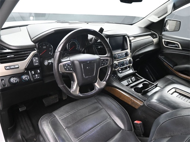 2018 Gmc Yukon Denali photo 2