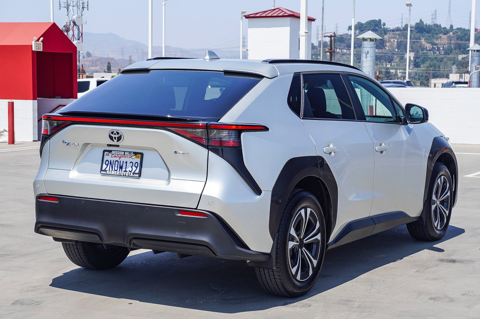 Used 2024 Toyota bZ4X XLE with VIN JTMAAAAA8RA040493 for sale in Los Angeles, CA