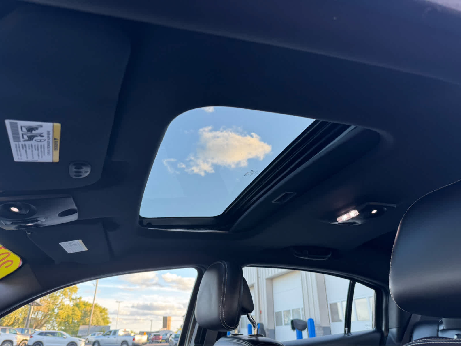 2012 Chrysler 200 Limited photo 2