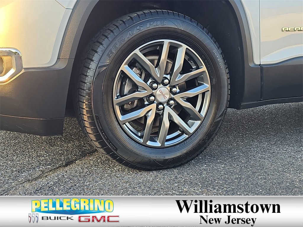 2017 Gmc Acadia SLT photo 33