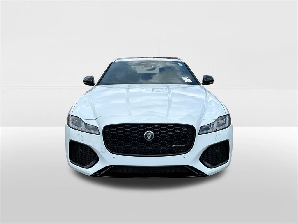 2024 Jaguar XF P300 R-Dynamic SE photo 6