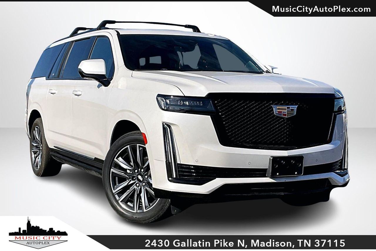 2023 Cadillac Escalade ESV Sport Platinum's photo