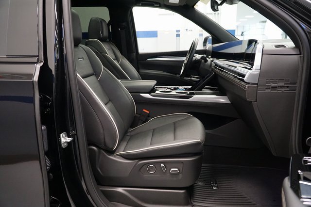 2025 Cadillac Escalade Sport photo 14