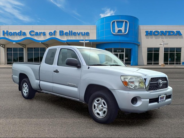 2011 Toyota Tacoma photo 7