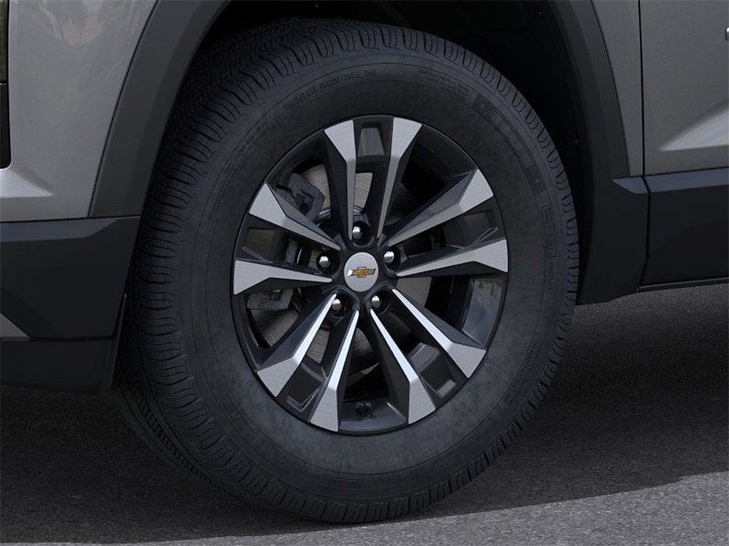 2026 Chevrolet Equinox LT photo 5