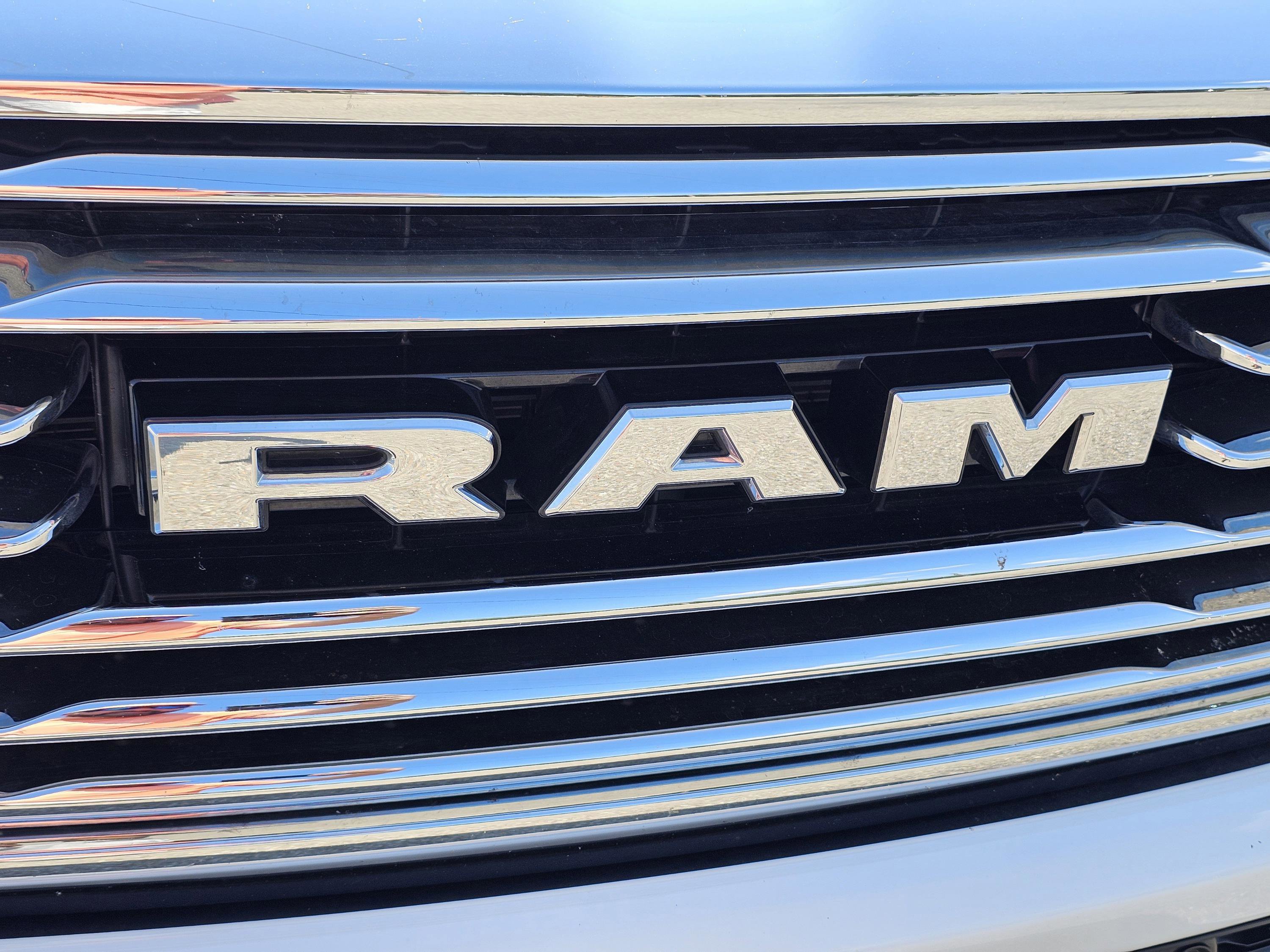 2022 Ram 1500 Limited Longhorn photo 4