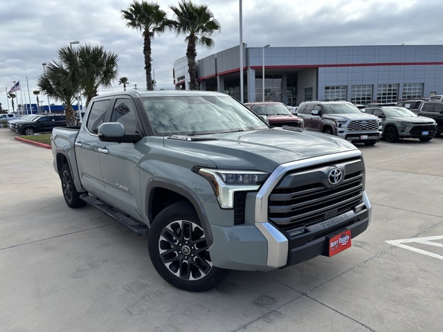 2024 Toyota Tundra Limited's photo