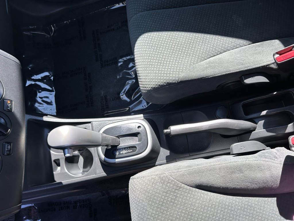 2012 Nissan Versa 1.8 S photo 15