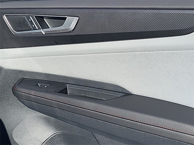 2025 Volkswagen Atlas Peak Edition SE photo 15