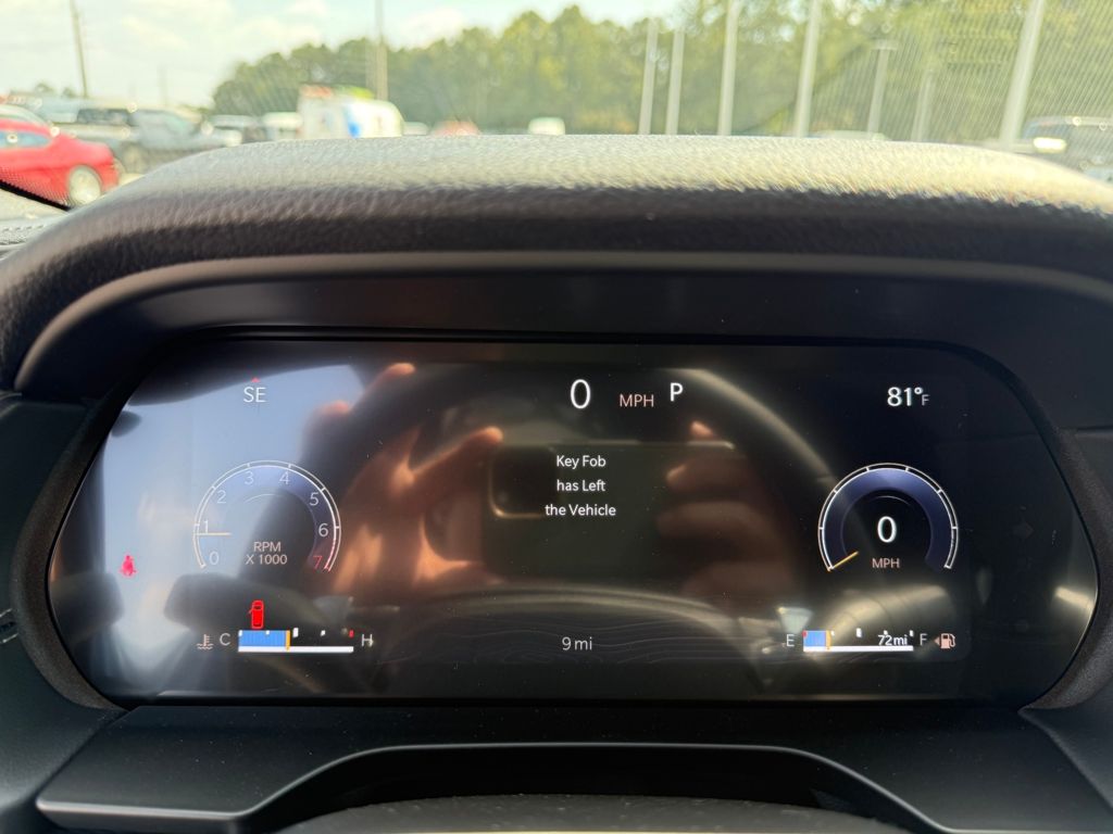 2025 Jeep Grand Cherokee Altitude photo 14