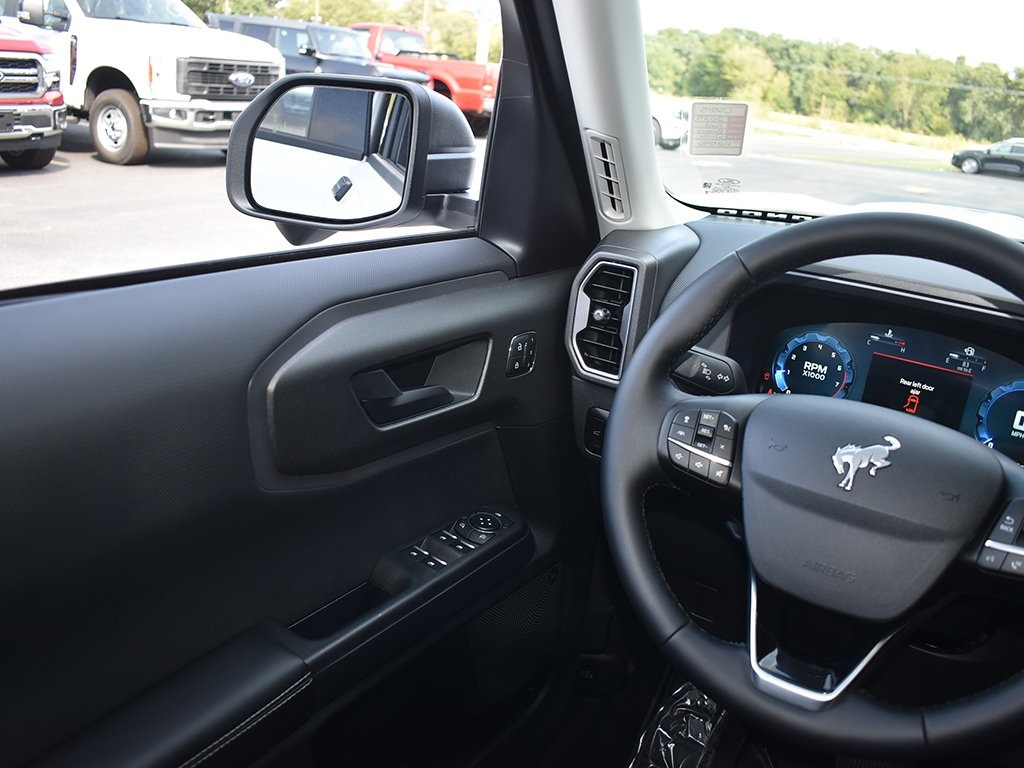 2025 Ford Bronco Sport Outer Banks photo 16