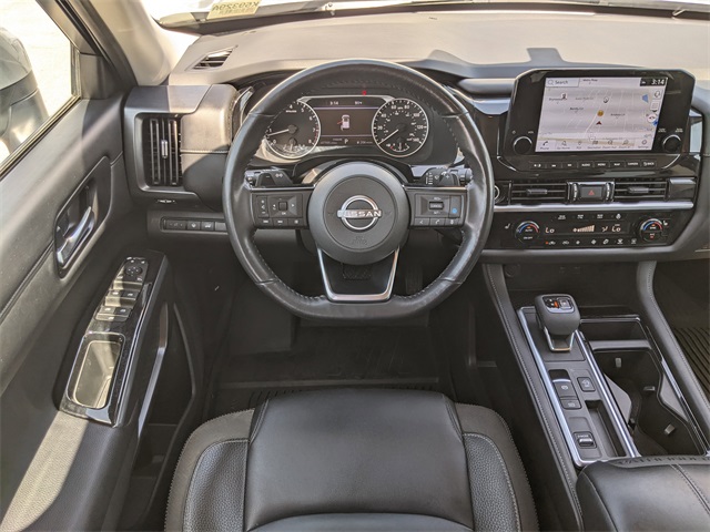 2022 Nissan Pathfinder SL photo 9