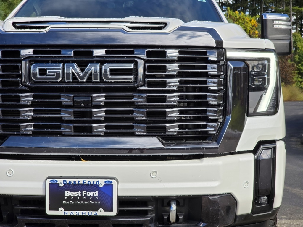 2024 Gmc Sierra 3500 HD Denali Ultimate photo 3