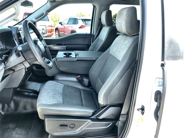 2022 Ford F-150 XLT photo 2
