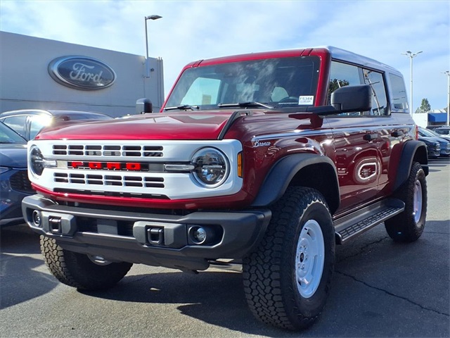 2025 Ford Bronco 4-Door Heritage Editon's photo