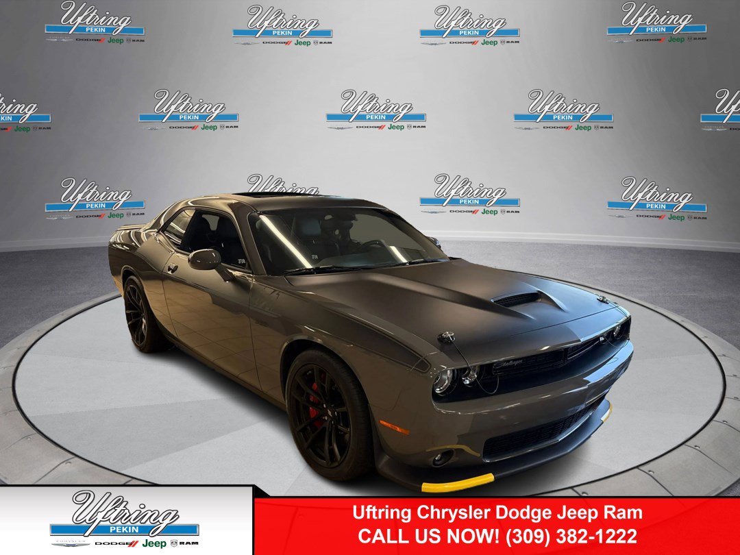 2023 Dodge Challenger R/T's photo