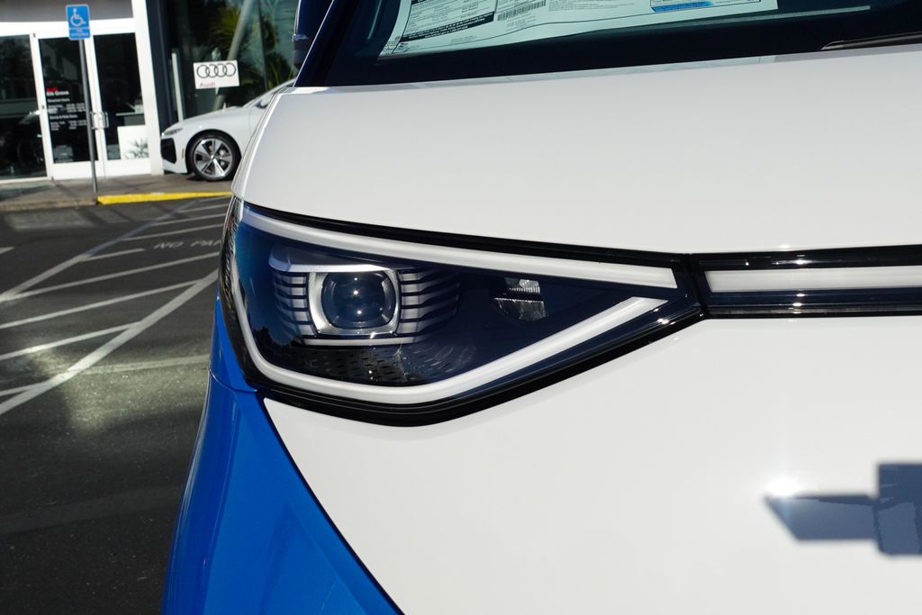 2025 Volkswagen ID. Buzz Pro S photo 4