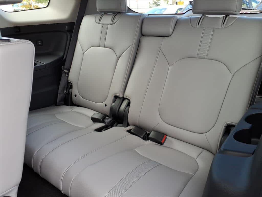 2025 Honda Pilot EX-L photo 12