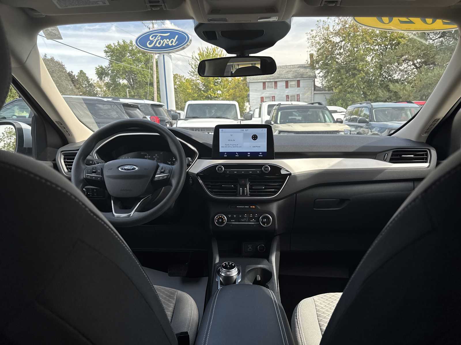 2020 Ford Escape SE photo 19