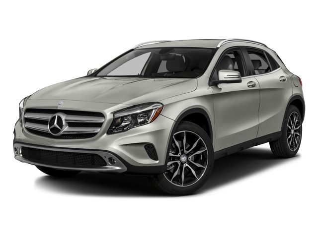 2016 Mercedes-Benz GLA-Class GLA250's photo