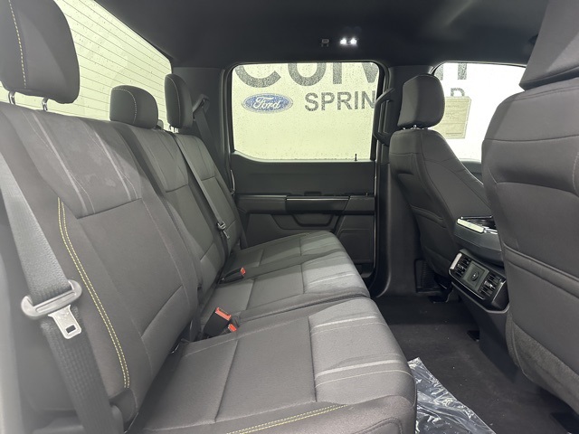 2025 Ford F-150 STX photo 5