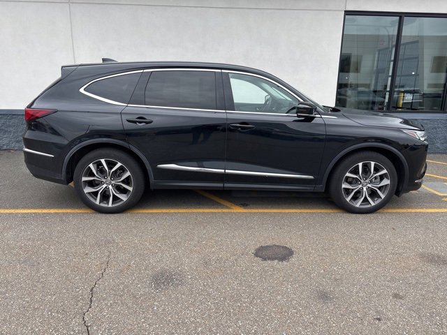 2023 Acura MDX Technology SH-AWD photo 4