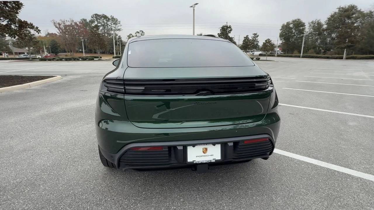 2024 Porsche Macan 4 Electric photo 7