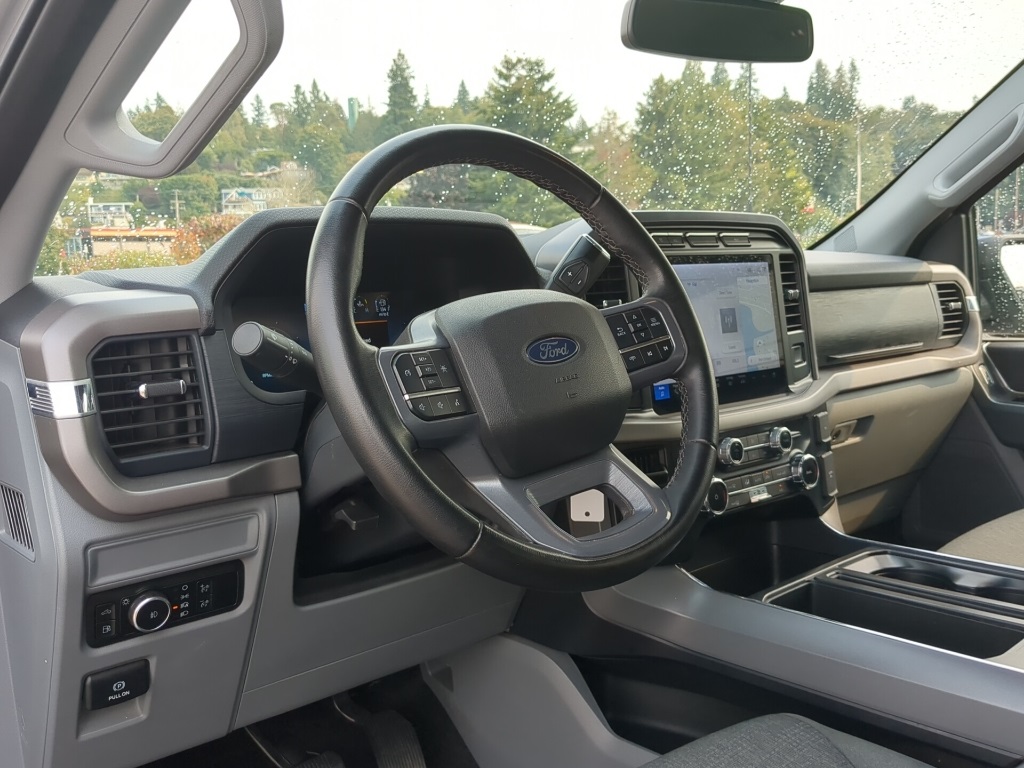2024 Ford F-150 XLT photo 7