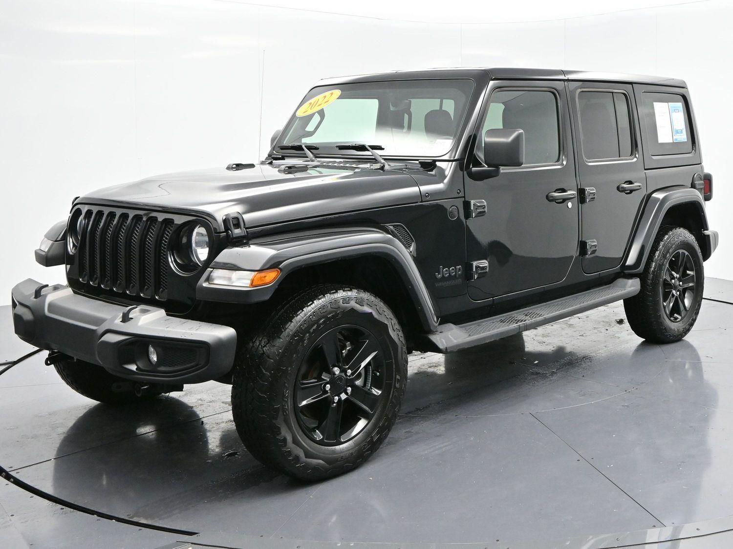 2022 Jeep Wrangler Unlimited Sahara Altitude photo 3